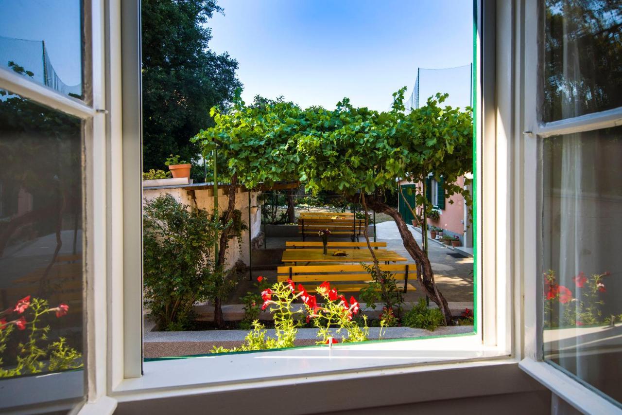 Apartments Odrina Сплит Екстериор снимка