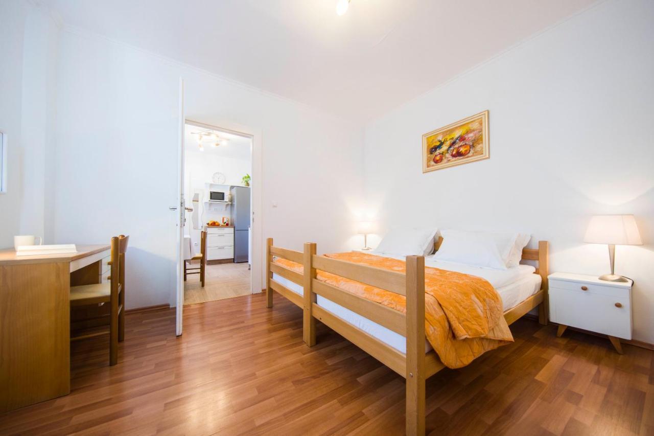 Apartments Odrina Сплит Екстериор снимка