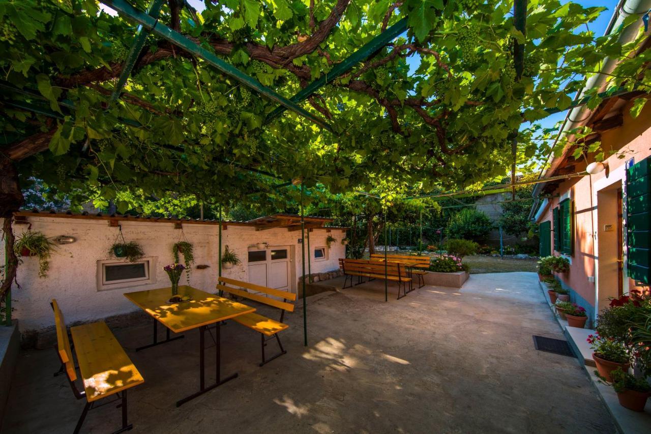Apartments Odrina Сплит Екстериор снимка