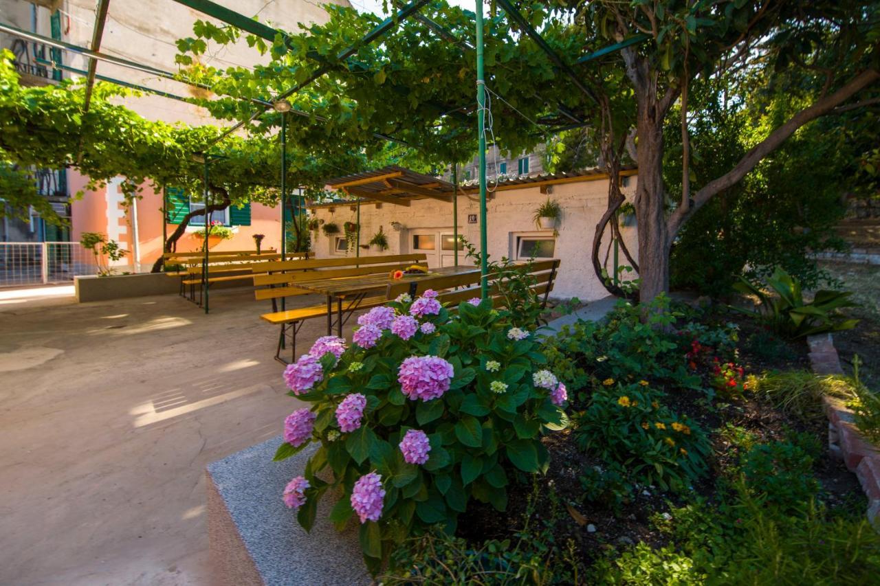 Apartments Odrina Сплит Екстериор снимка