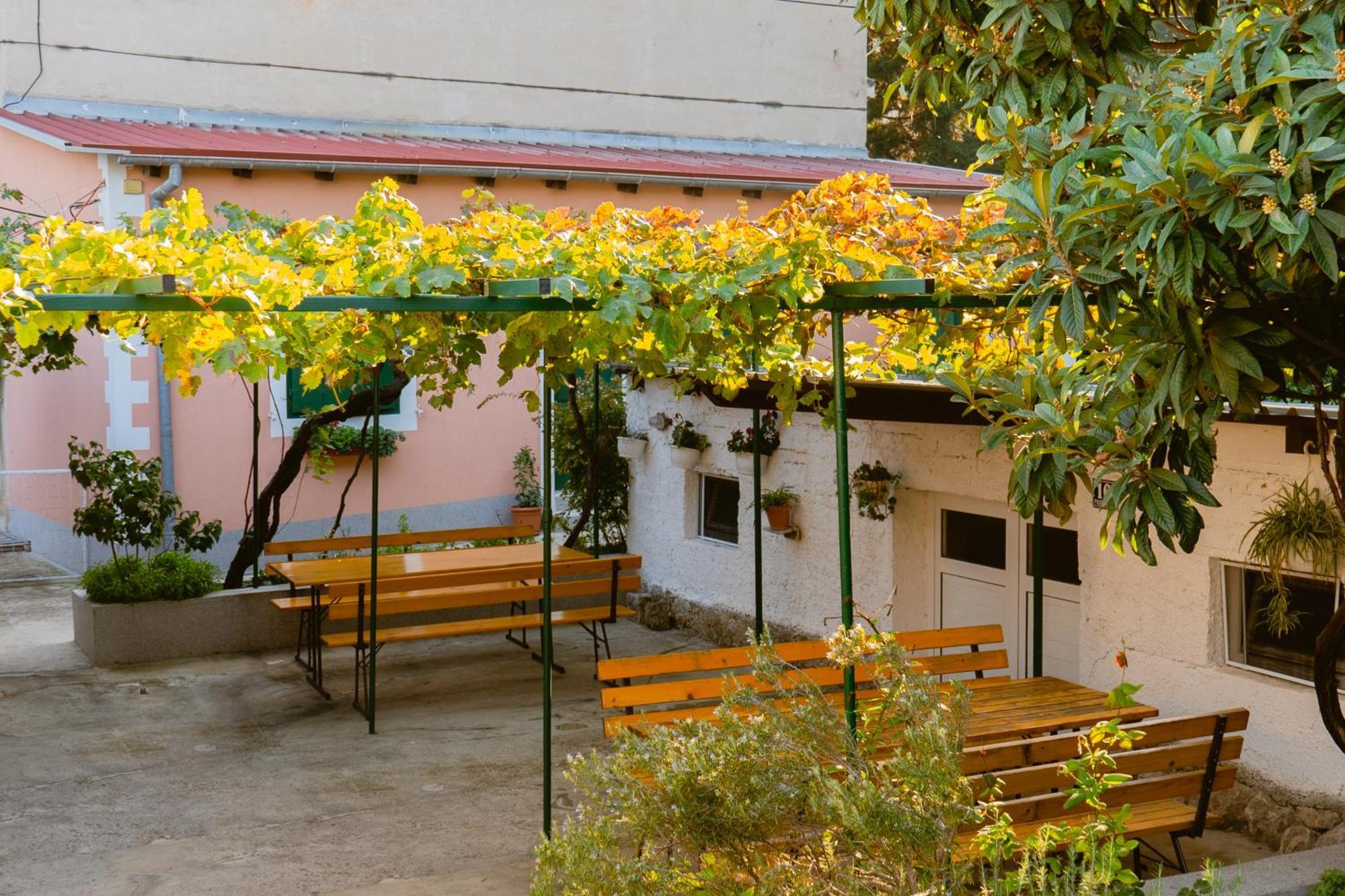 Apartments Odrina Сплит Екстериор снимка