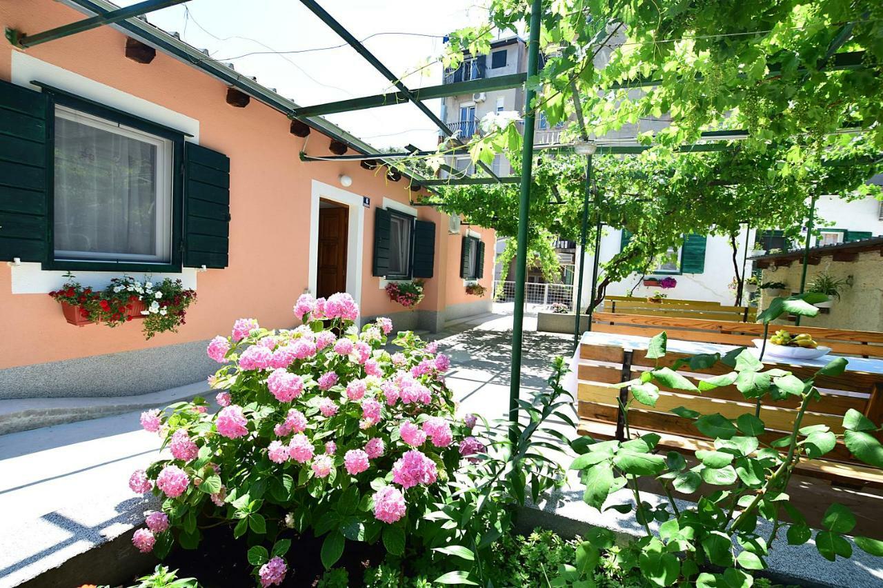 Apartments Odrina Сплит Екстериор снимка